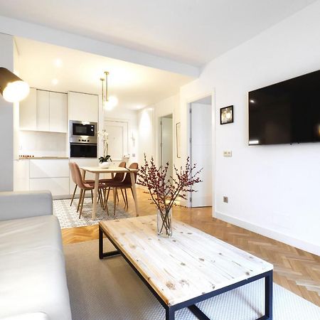Royal Madrid Apartment Ngoại thất bức ảnh
