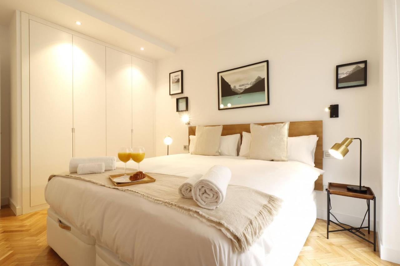 Royal Madrid Apartment Ngoại thất bức ảnh